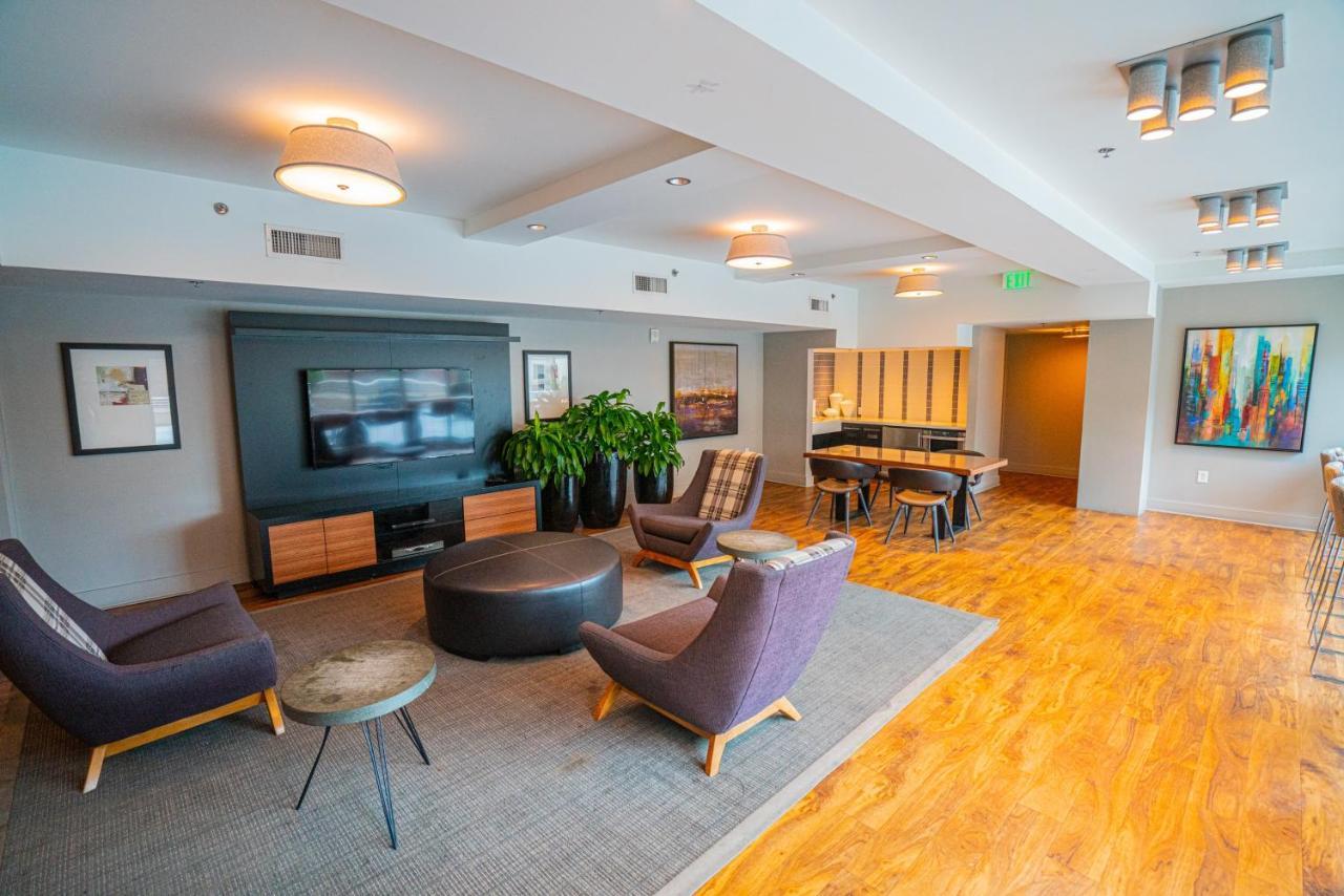 2br Furnished In Downtown Apts Appartement Baltimore